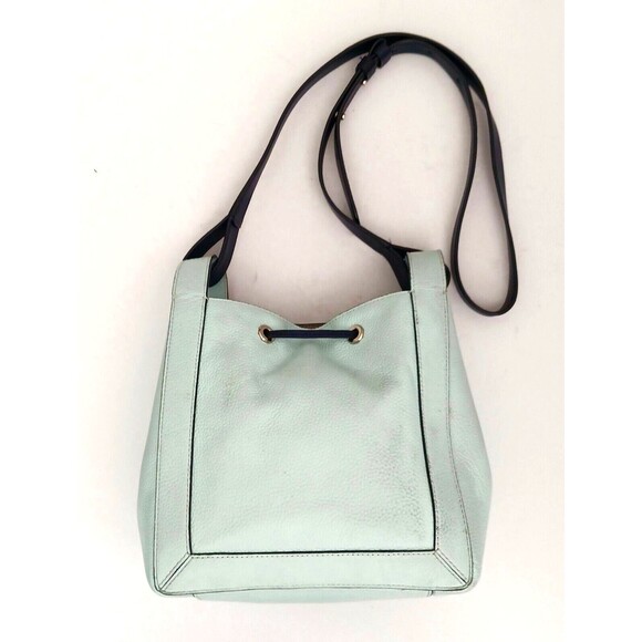 Kate Spade New York Grab Bucket Crossbody Lt Blue/Navy Pebbled Leather - Picture 2 of 15